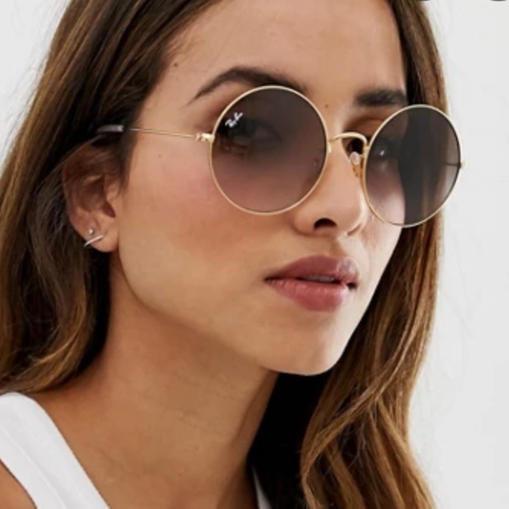 Ray-Ban Ja-Jo round gold metal sunglasses with light brown/blue grad…